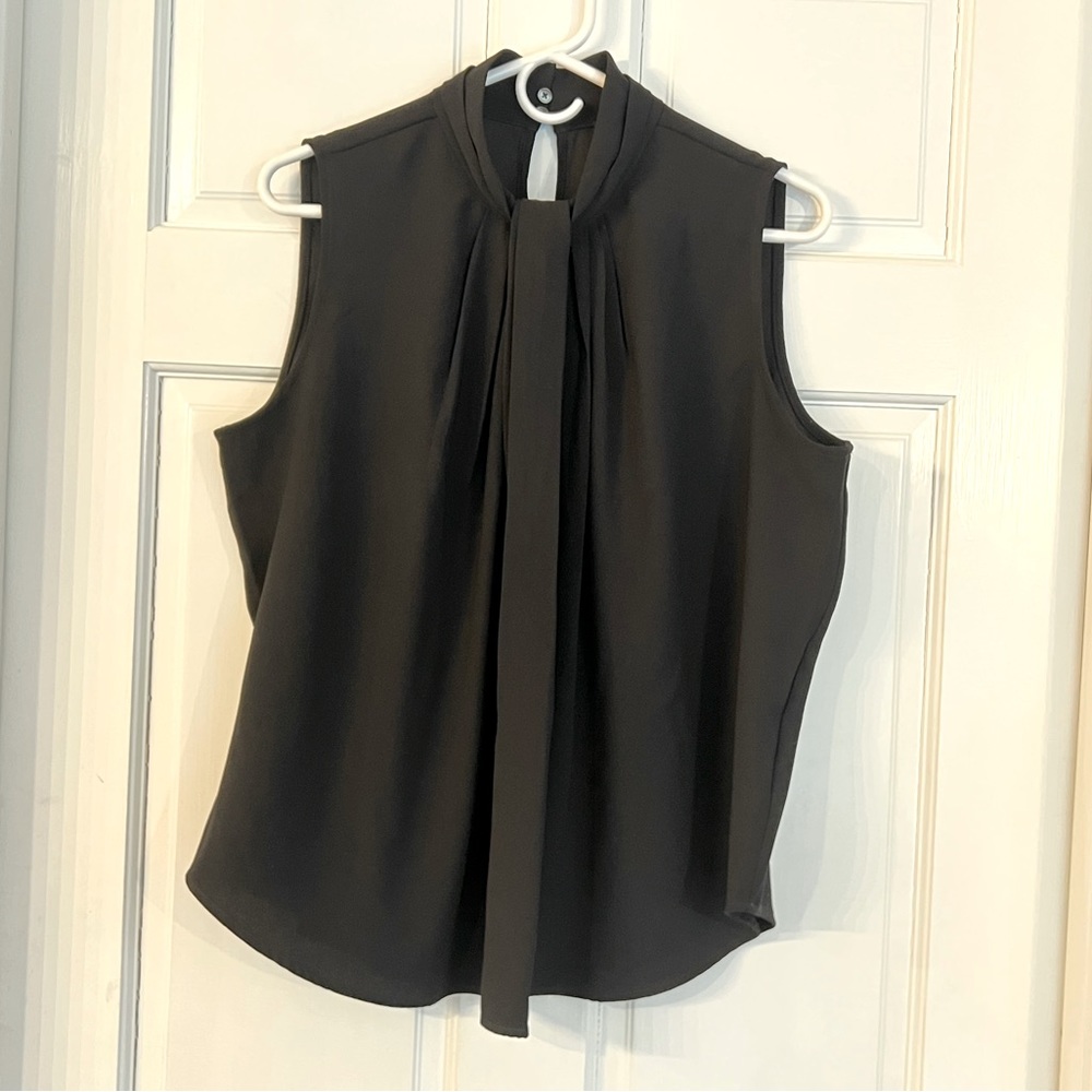 Ann Taylor Sleeveless Top